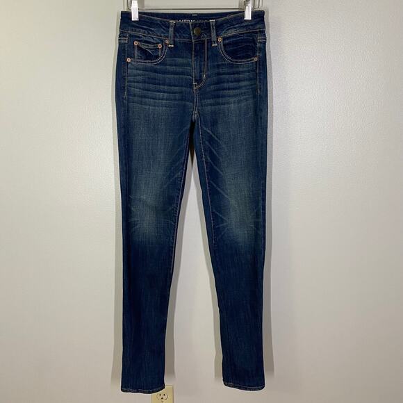 American Eagle Straight Leg Super Stretch Jeans Womens Size 2 - Picture 1 of 6